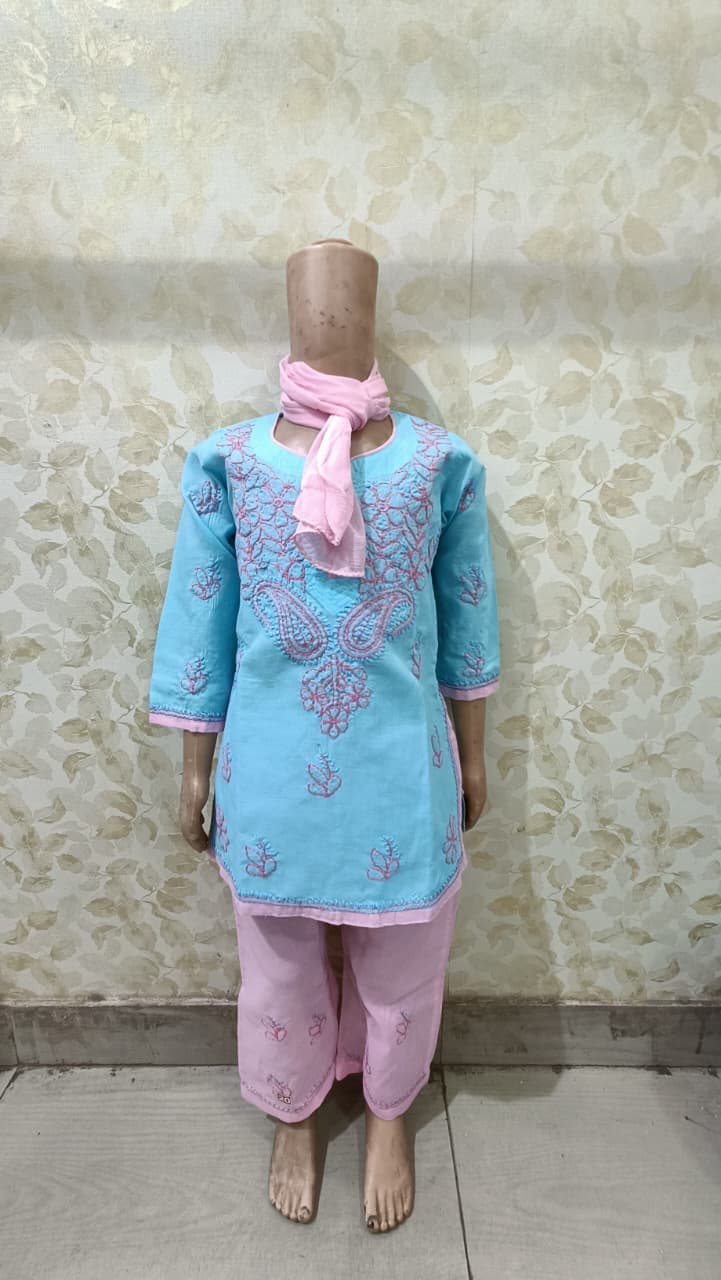 Girls Suit Cotton Color thread crafted